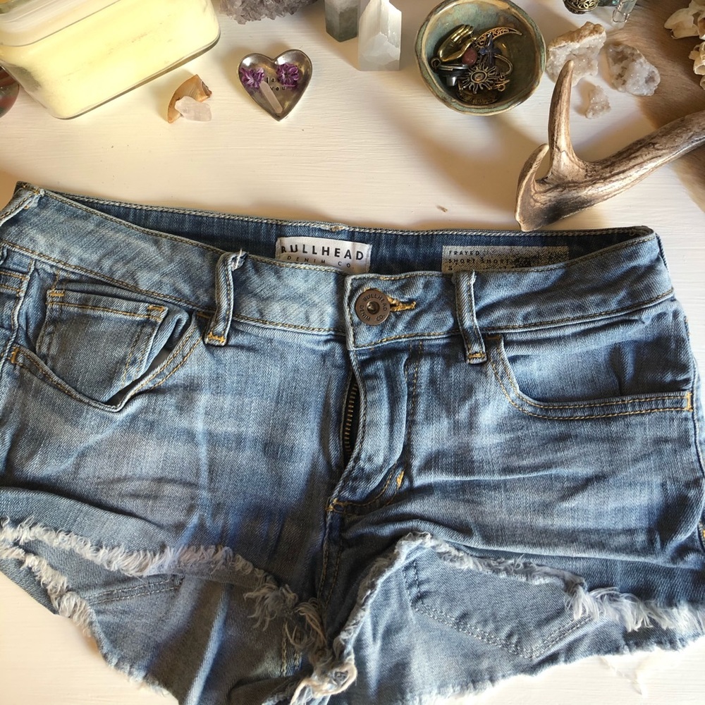 Bullhead shorts